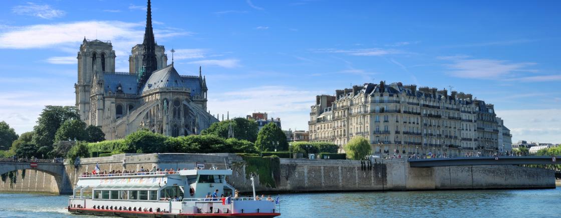 Découvrez la compagnie des Bateaux-Mouches